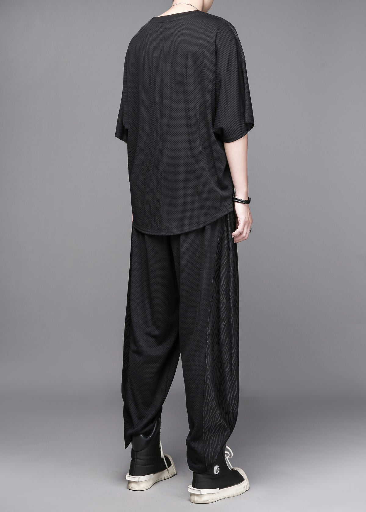 Relaxed Half-Sleeve Shirt