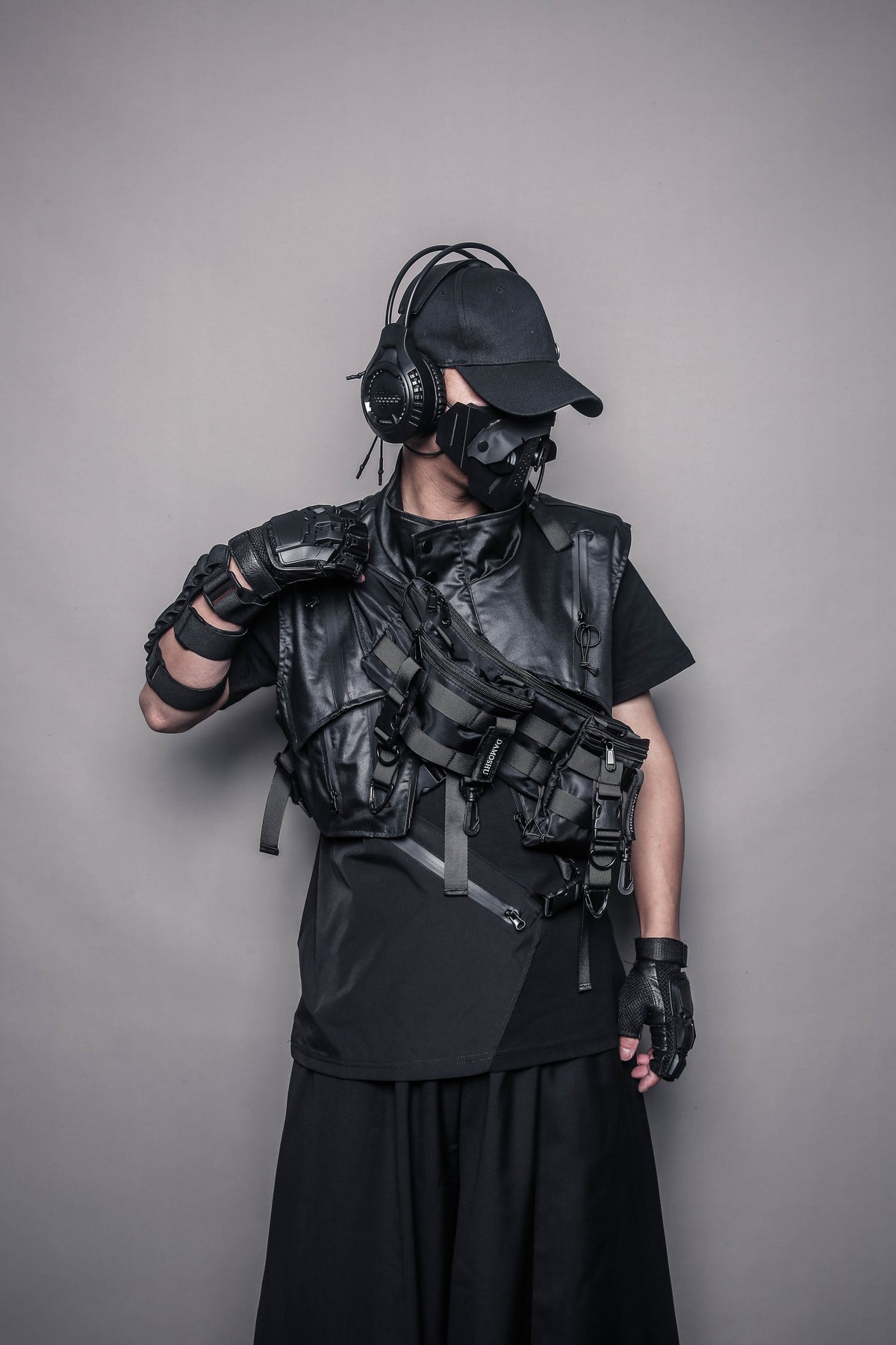 Techwear Multi-Pocket Chest Bag