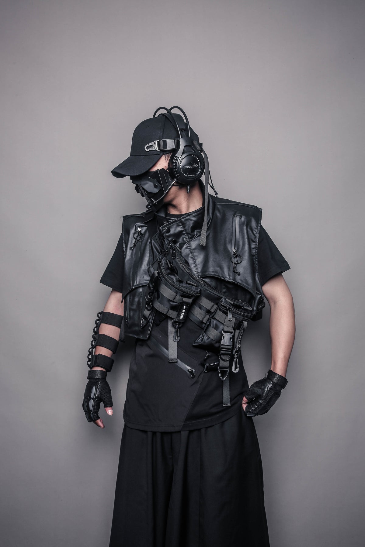 Techwear Multi-Pocket Chest Bag