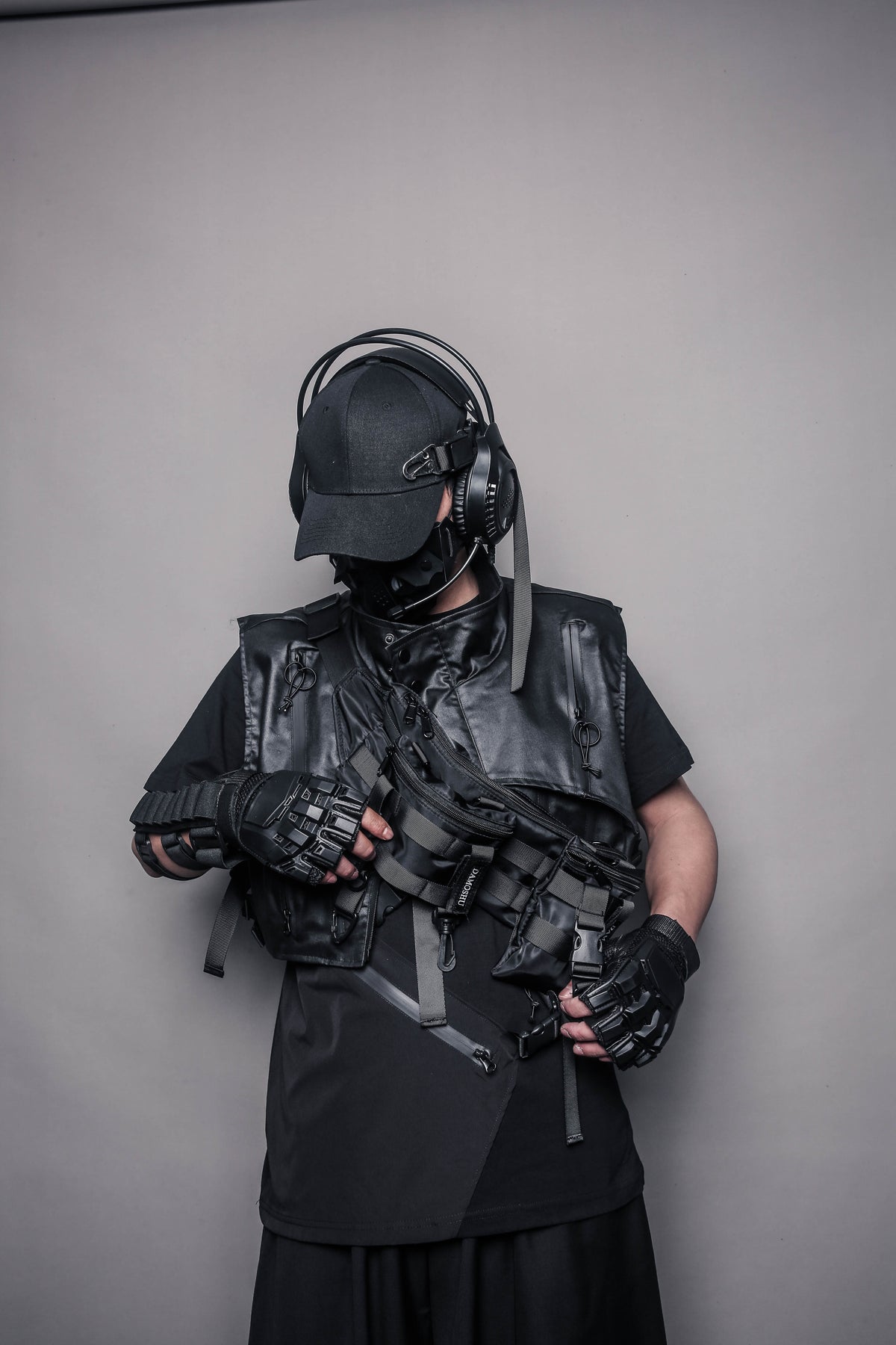 Techwear Multi-Pocket Chest Bag