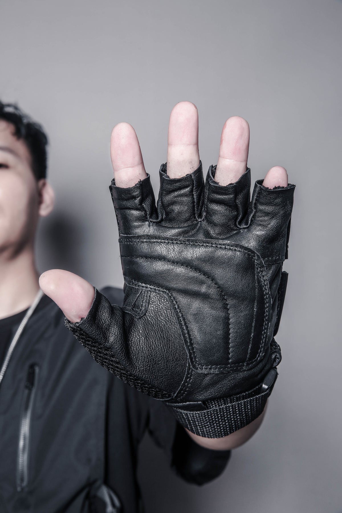 Tactical Cut-Out Leather Gloves