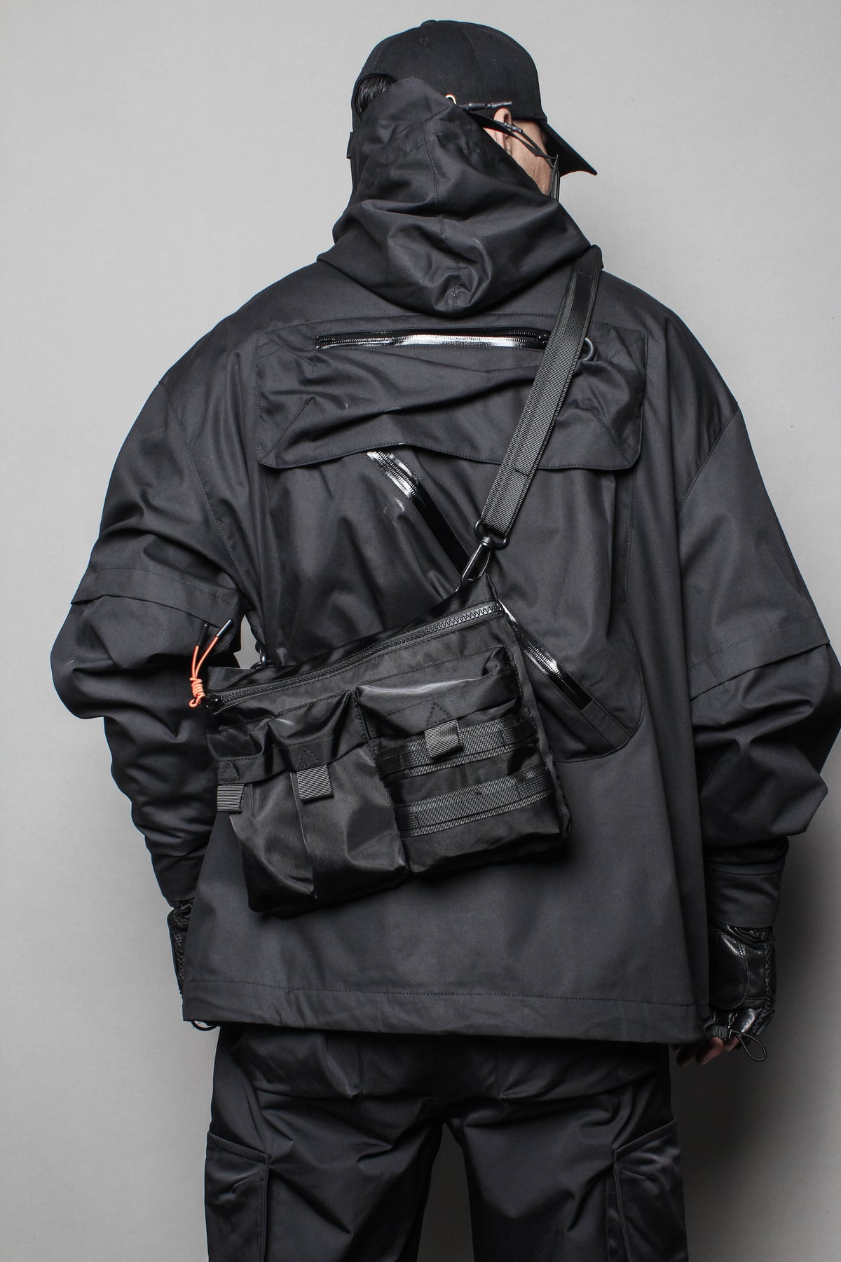 Techwear Single-Strap Shoulder Bag
