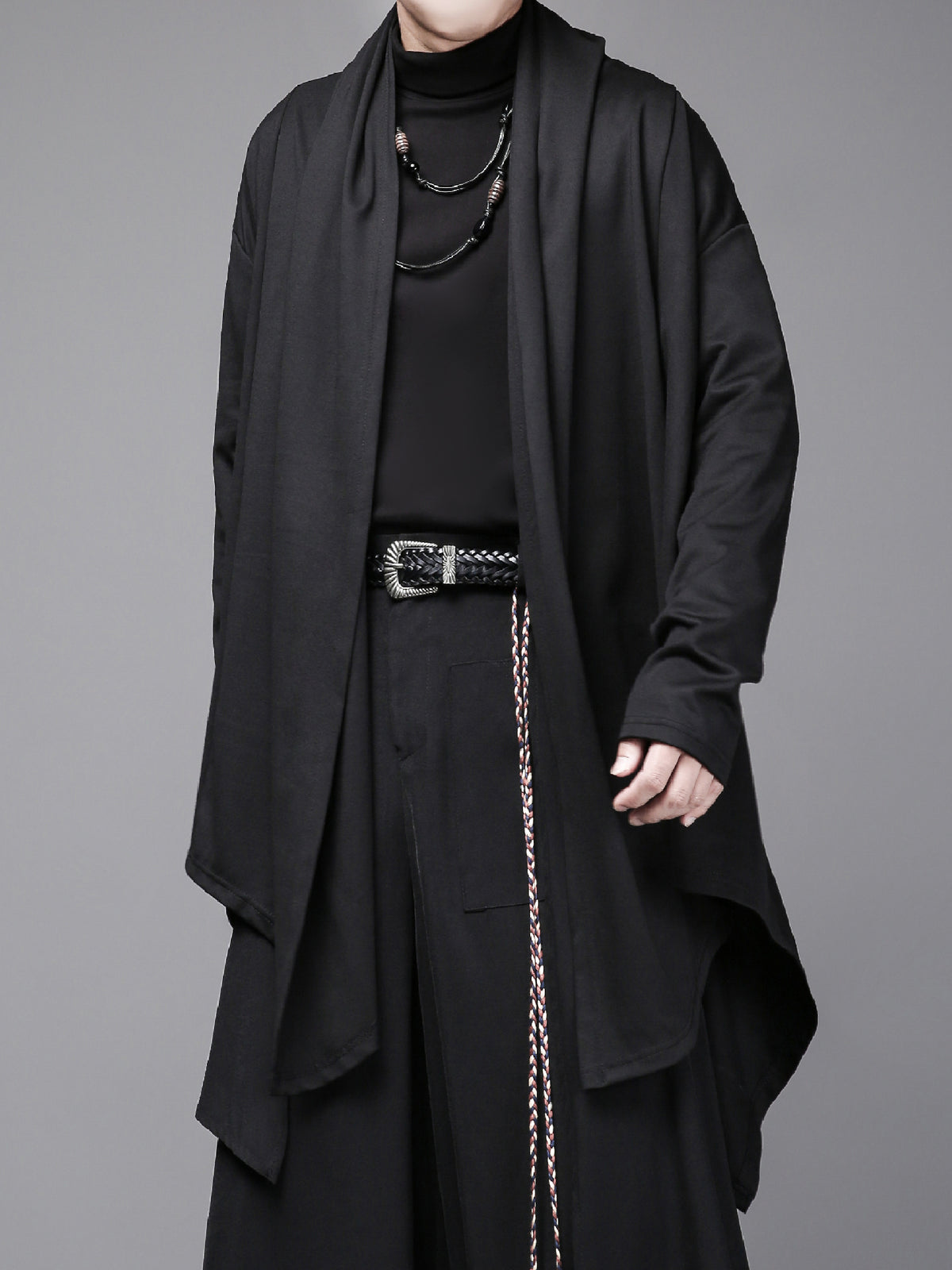 The Avant-Garde Shadow Duster